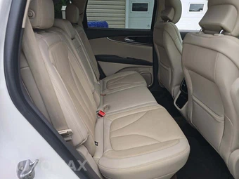 2018 Lincoln MKX Reserve – miniatura 16