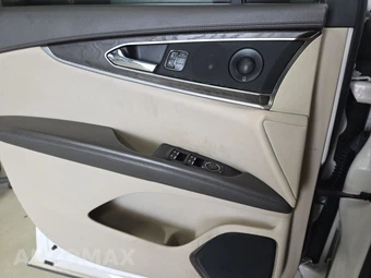 2018 Lincoln MKX Reserve – miniatura 9