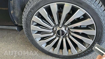 2018 Lincoln Navigator L Reserve – miniatura 31
