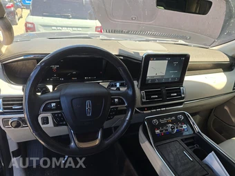 2018 Lincoln Navigator L Reserve – miniatura 11