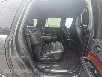 2018 Lincoln Navigator L Select – miniatura 17