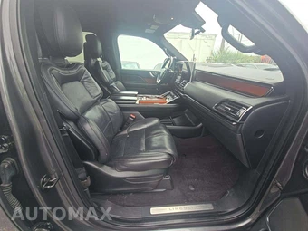 2018 Lincoln Navigator L Select – miniatura 19