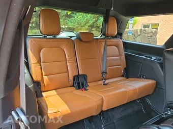 2018 Lincoln Navigator Reserve – miniatura 17