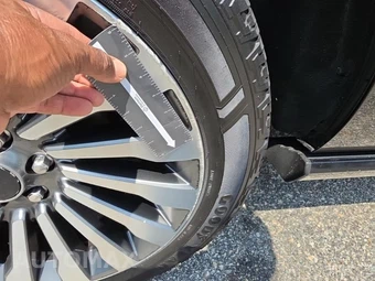 2018 Lincoln Navigator Reserve – miniatura 25