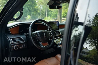 2018 Lincoln Navigator Reserve - miniatura 18