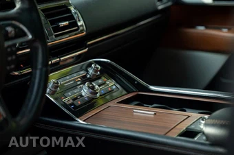 2018 Lincoln Navigator Reserve - miniatura 19