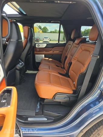 2018 Lincoln Navigator Reserve – miniatura 10