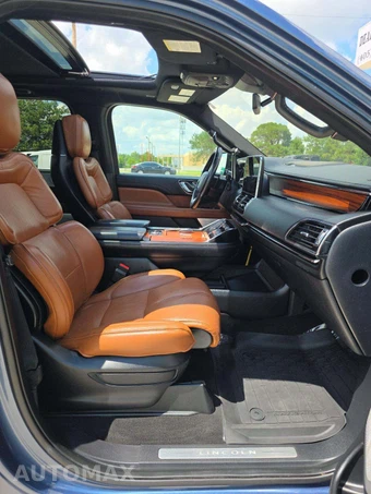 2018 Lincoln Navigator Reserve – miniatura 16