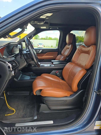 2018 Lincoln Navigator Reserve – miniatura 3