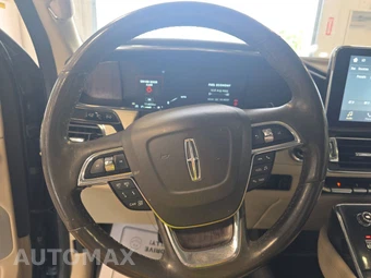 2018 Lincoln Navigator Reserve – miniatura 10