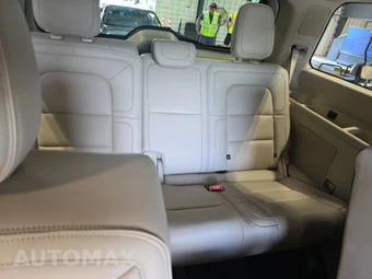 2018 Lincoln Navigator Reserve – miniatura 14