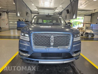 2018 Lincoln Navigator Reserve – miniatura 2