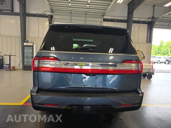 2018 Lincoln Navigator Reserve – miniatura 5