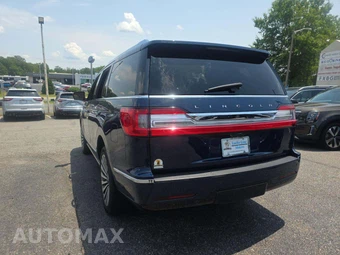 2018 Lincoln Navigator Reserve – miniatura 2