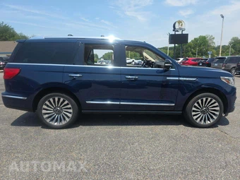 2018 Lincoln Navigator Reserve – miniatura 4