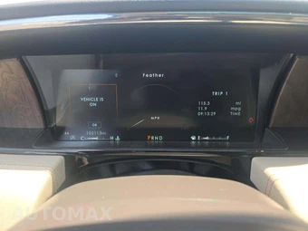 2018 Lincoln Navigator Reserve – miniatura 9