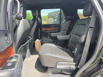 2018 Lincoln Navigator Select – miniatura 13