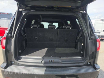 2018 Lincoln Navigator Select – miniatura 15