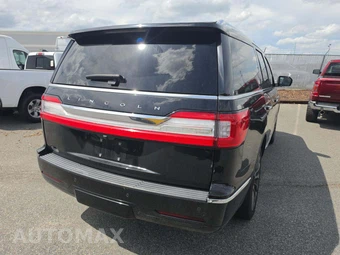 2018 Lincoln Navigator Select – miniatura 3