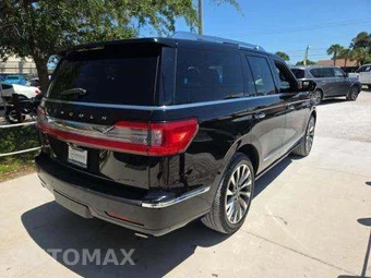 2018 Lincoln Navigator Select – miniatura 3