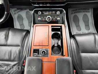 2018 Lincoln Navigator Select - miniatura 30