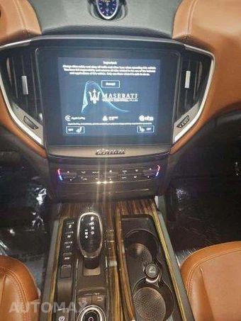 2018 Maserati Ghibli S Q4 – miniatura 10