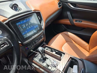 2018 Maserati Ghibli S Q4 – miniatura 10