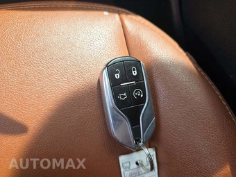 2018 Maserati Ghibli S Q4 – miniatura 8