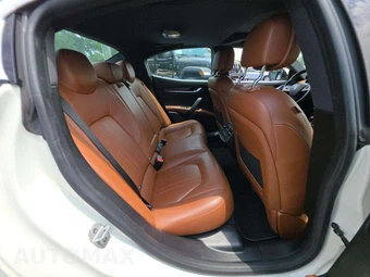 2018 Maserati Ghibli S Q4 – miniatura 16