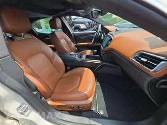 2018 Maserati Ghibli S Q4 – miniatura 18