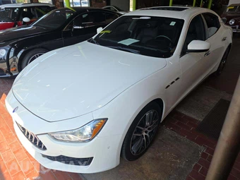 2018 Maserati Ghibli
