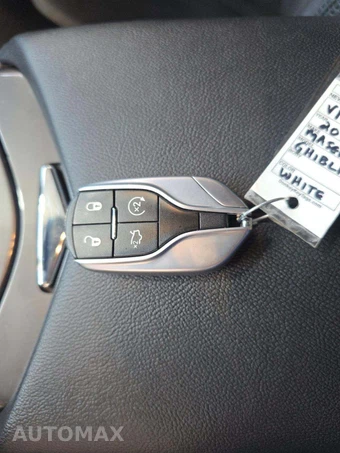2018 Maserati Ghibli – miniatura 8