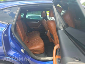 2018 Maserati Levante GrandLusso – miniatura 16