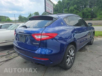 2018 Maserati Levante GrandLusso – miniatura 3