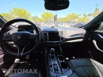 2018 Maserati Levante GranSport - miniatura 11