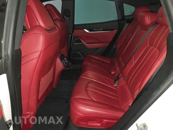 2018 Maserati Levante GranSport - miniatura 13
