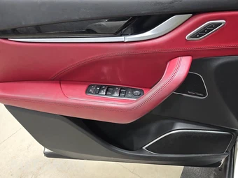 2018 Maserati Levante GranSport - miniatura 9