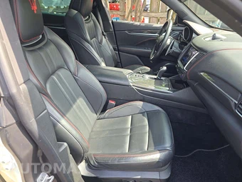 2018 Maserati Levante GranSport – miniatura 18