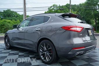 2018 Maserati Levante S GranSport - miniatura 10