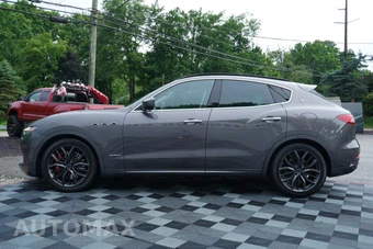 2018 Maserati Levante S GranSport - miniatura 11