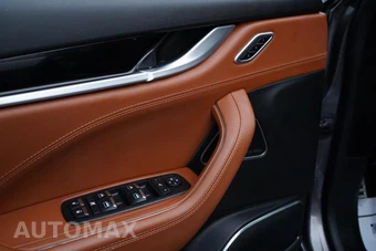 2018 Maserati Levante S GranSport - miniatura 17