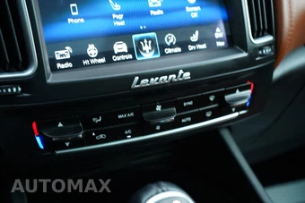 2018 Maserati Levante S GranSport - miniatura 39