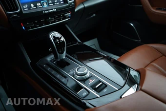 2018 Maserati Levante S GranSport - miniatura 40