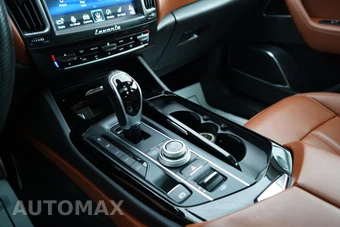 2018 Maserati Levante S GranSport - miniatura 41