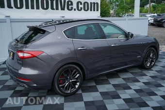 2018 Maserati Levante S GranSport - miniatura 5