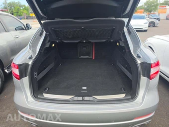 2018 Maserati Levante S – miniatura 14
