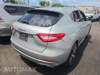 2018 Maserati Levante S – miniatura 3