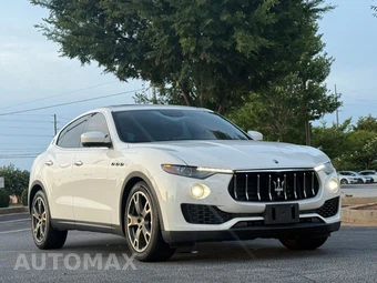 2018 Maserati Levante – miniatura 2