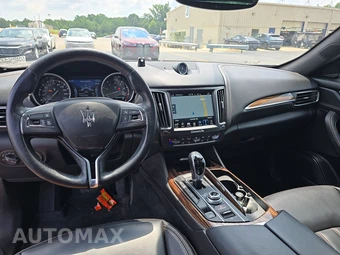 2018 Maserati Levante – miniatura 11