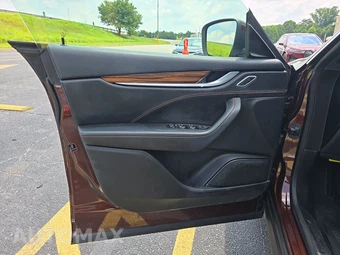 2018 Maserati Levante – miniatura 9
